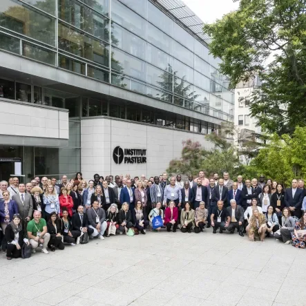 MediLabSecure Global Meeting Group Photo at Institut Pasteur